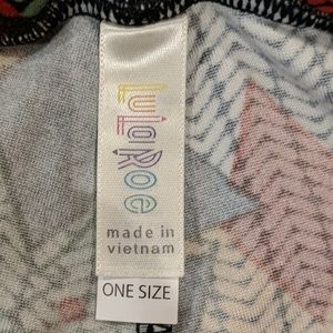 LuLaRoe Pants - **2 for $6** Lularoe OS Christmas Leggings LuLaRoe Pants - **2 for $6** Lularoe OS Christmas Leggings